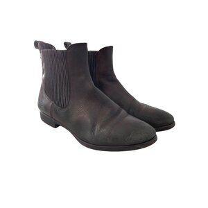 UGG Australia Jo Chelsea Boot Size 8 Pull On Brown Leather Ankle Bootie Outdoor